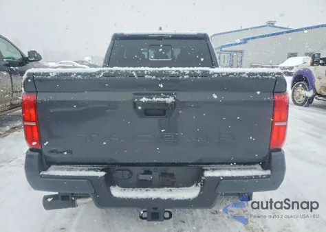 2025 Toyota Tacoma Double Cab z USA, uszkodzony, nr VIN 3TMLB5JN9SM137792